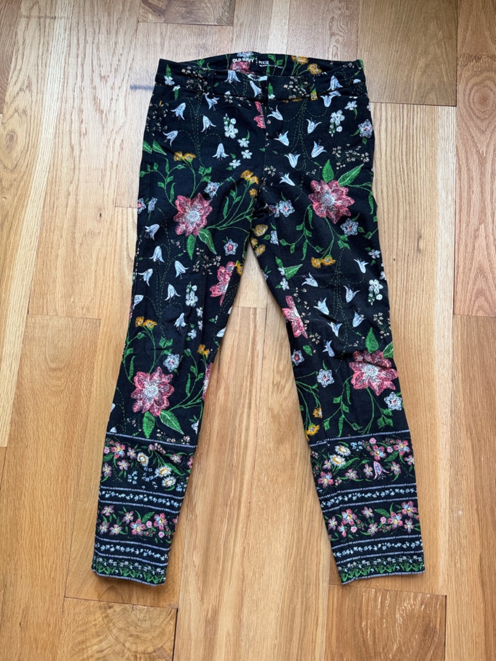 Old Navy Black Floral Skinny Pants